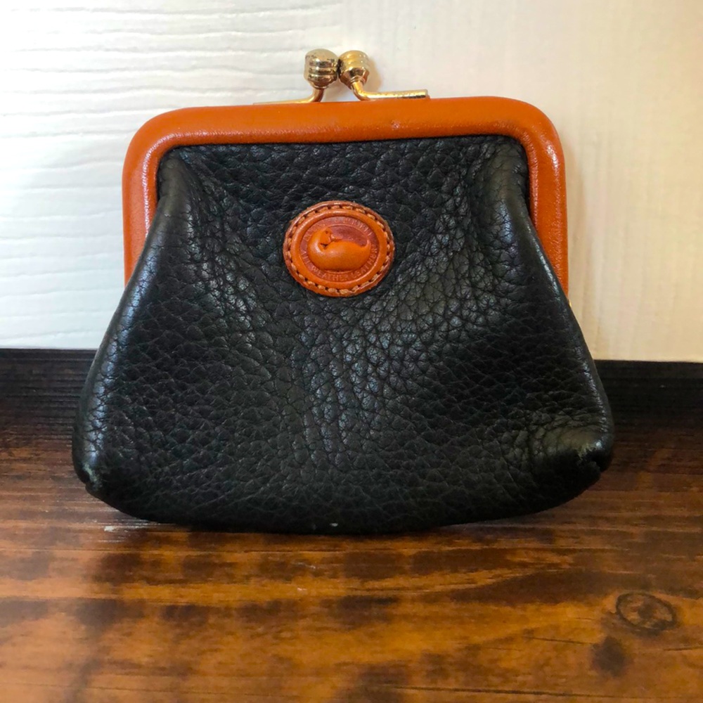 Dooney and Bourke change purse